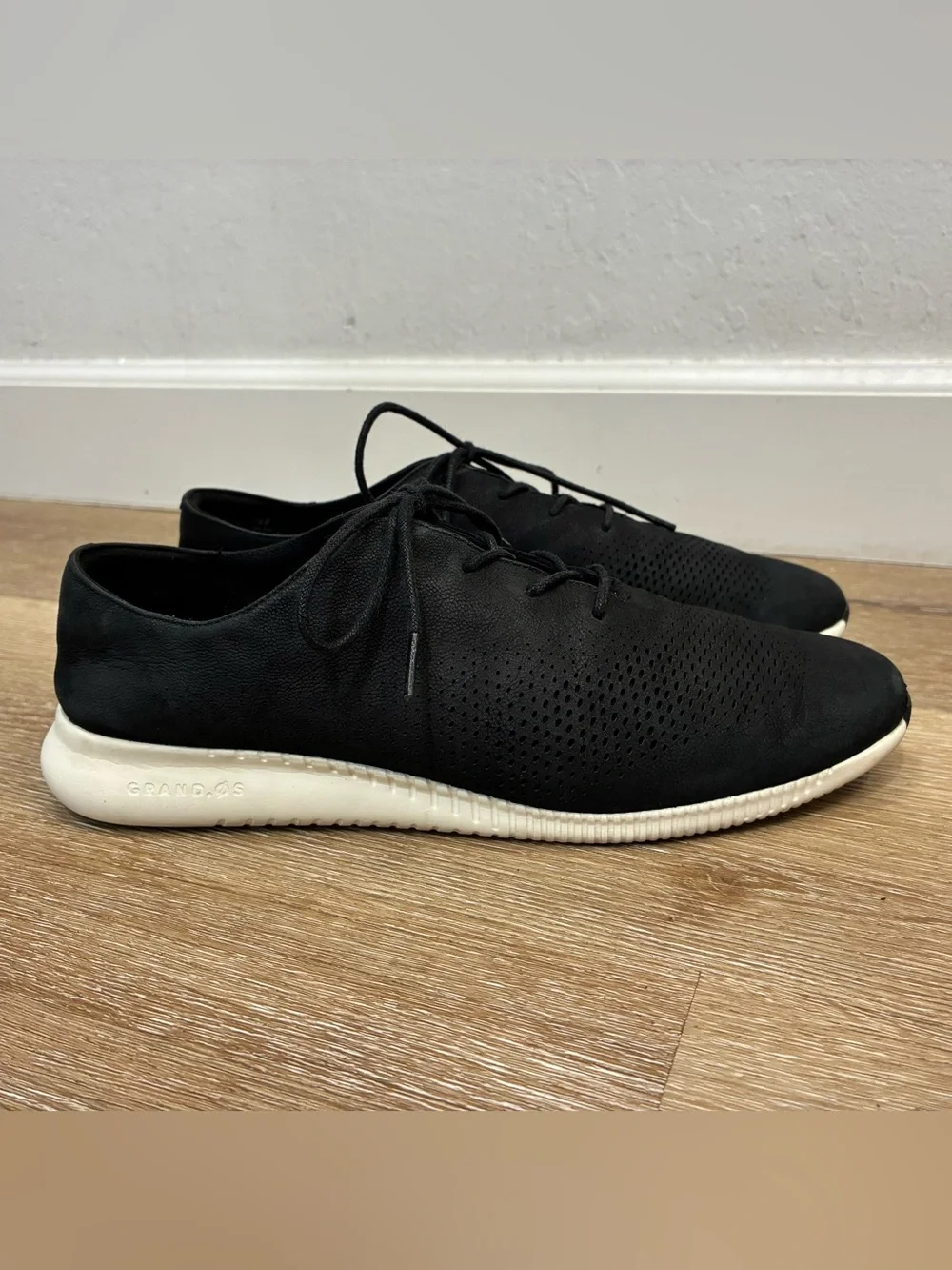 Cole Haan 2.Zerogrand Laser Wingtip Oxford Women’s Shoes Size 9.5